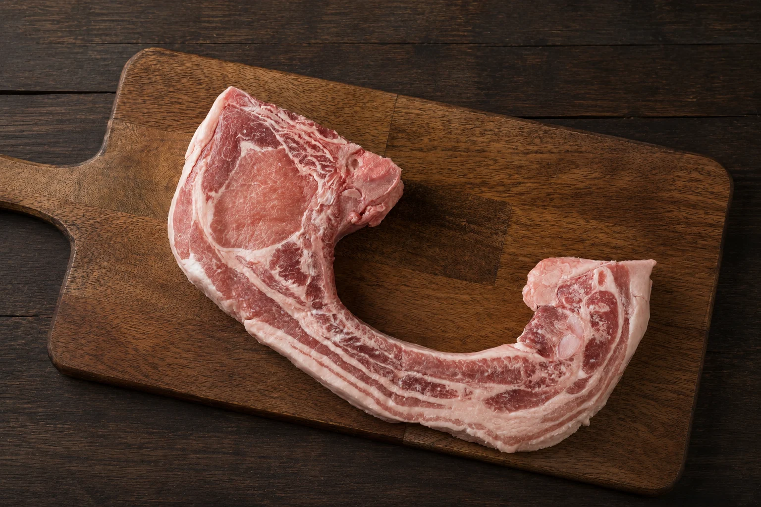 Sakura Long Bone Tomahawk